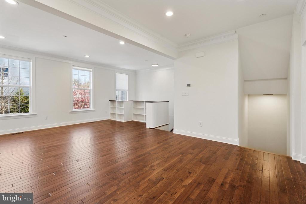 115 Corvus Cir