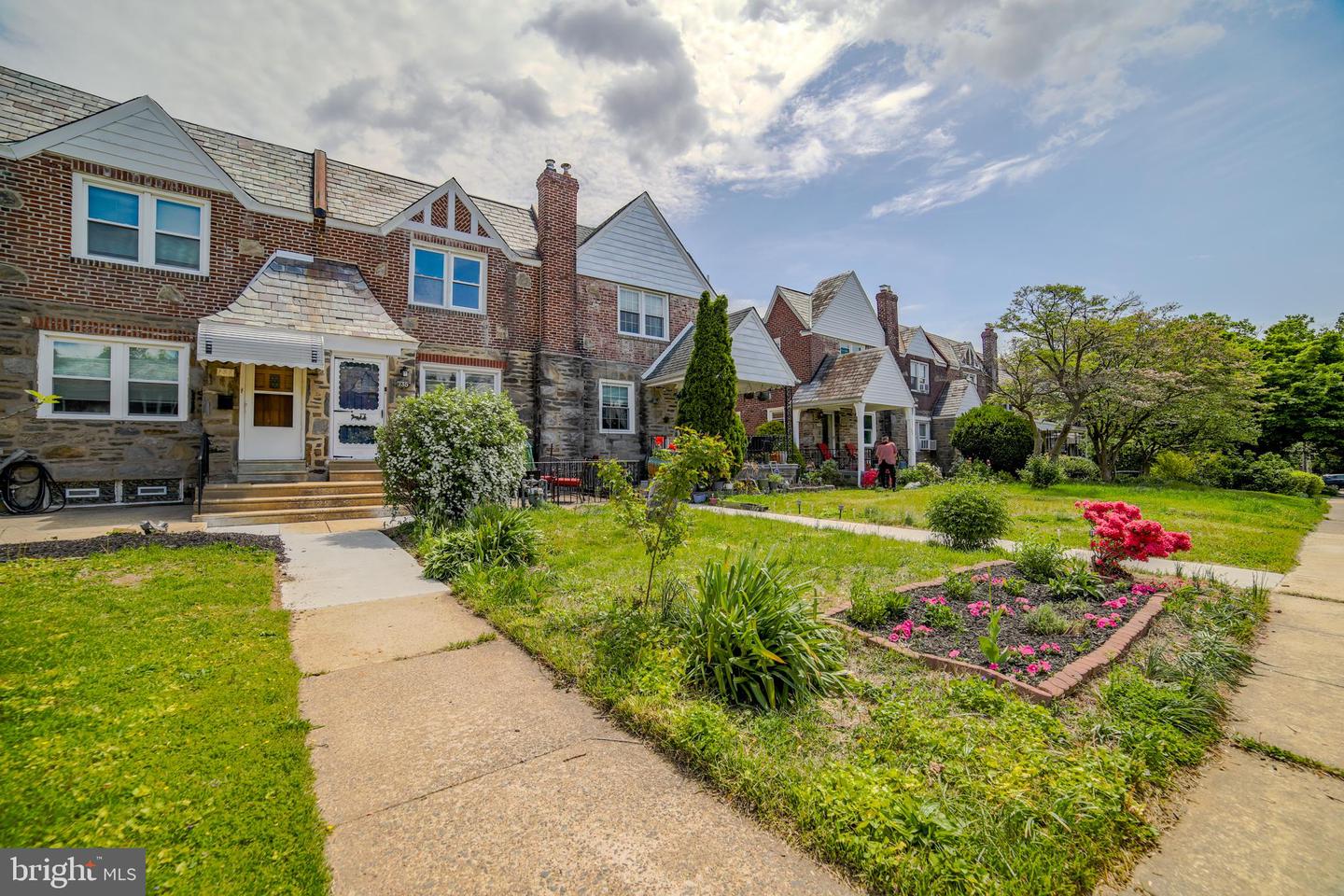 735 Eaton Rd