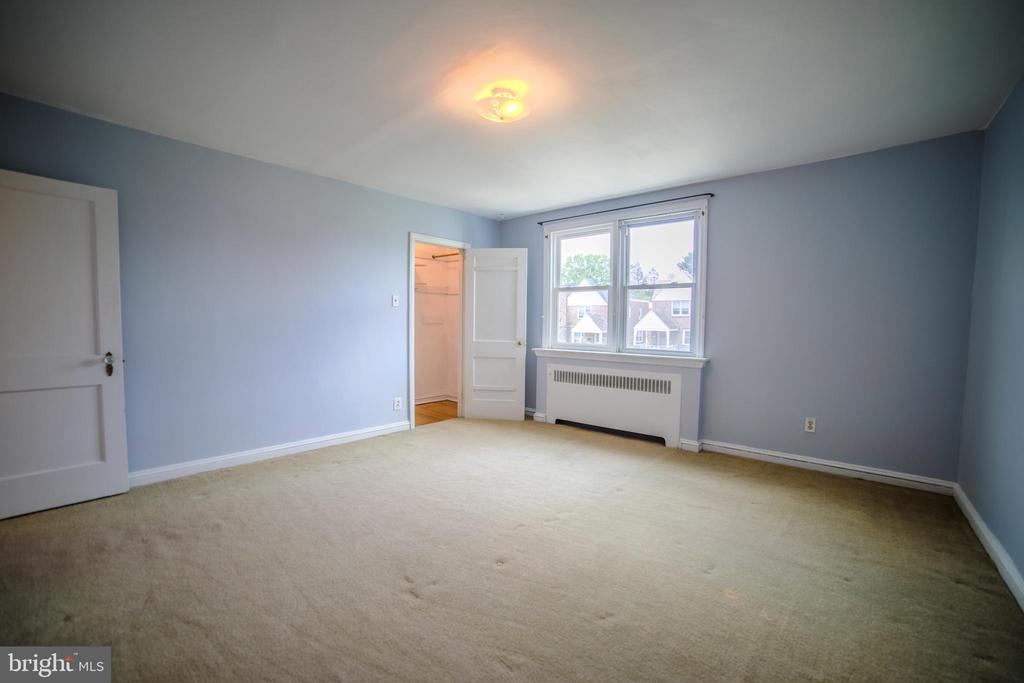 735 Eaton Rd