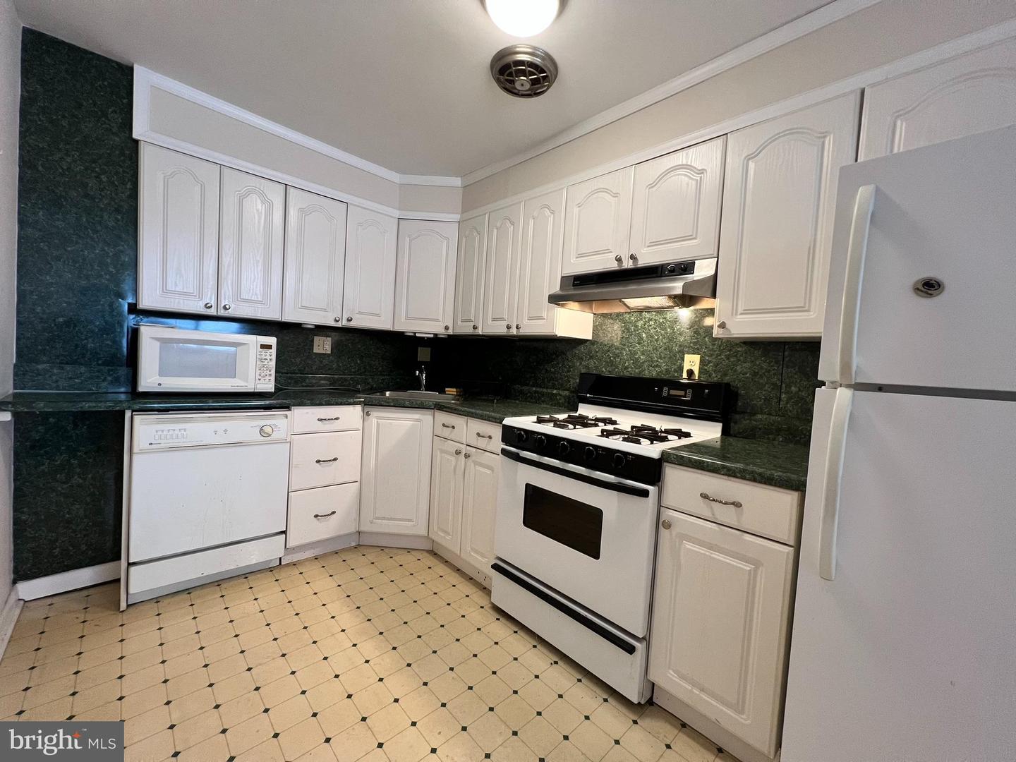 2401 Marshall Rd
