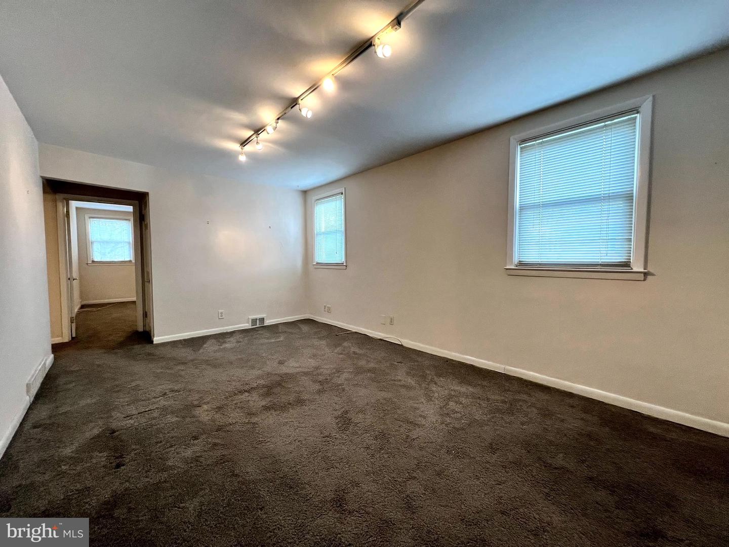 2401 Marshall Rd