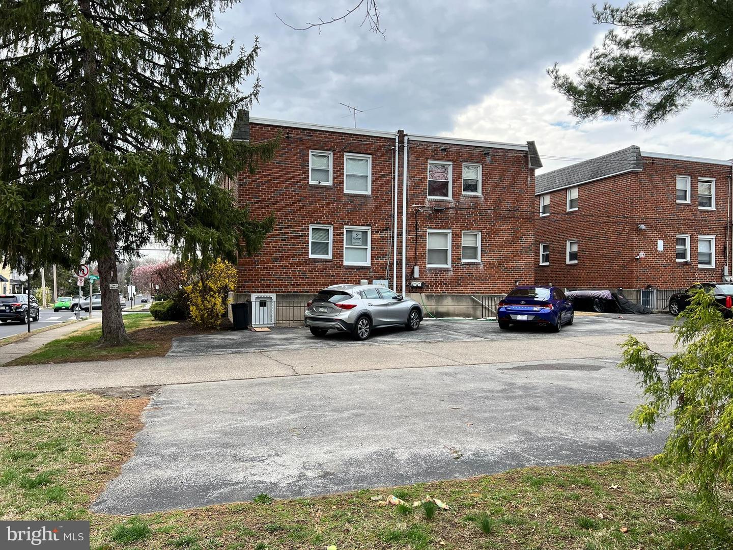 2401 Marshall Rd