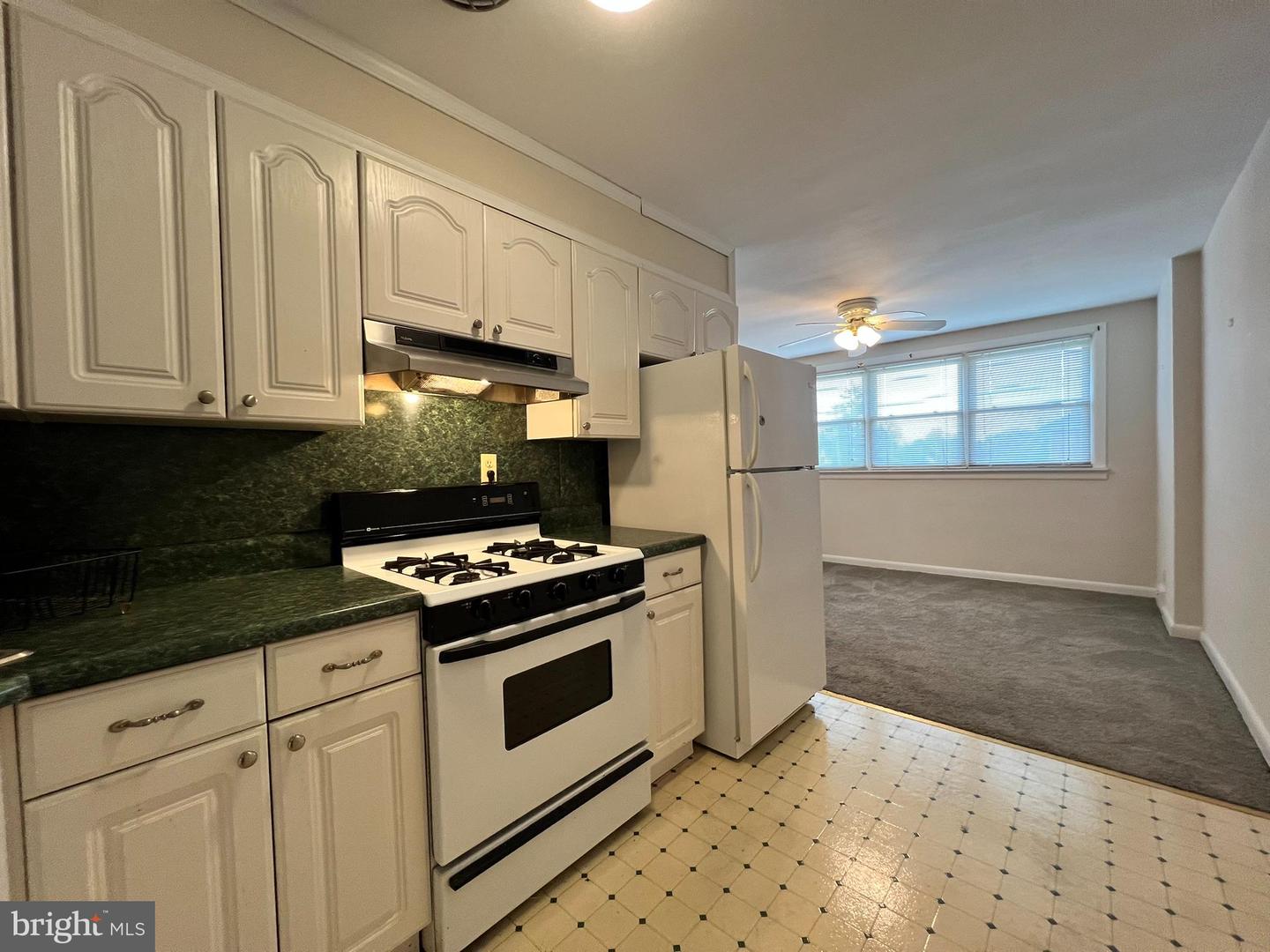 2401 Marshall Rd