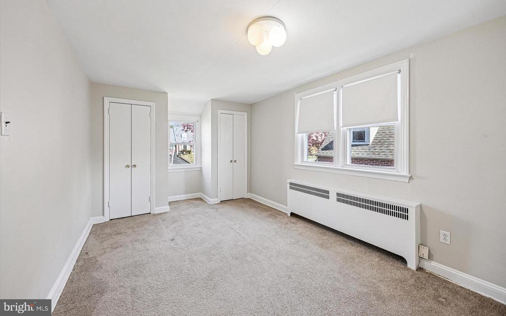 213 Walnut Hill Ln