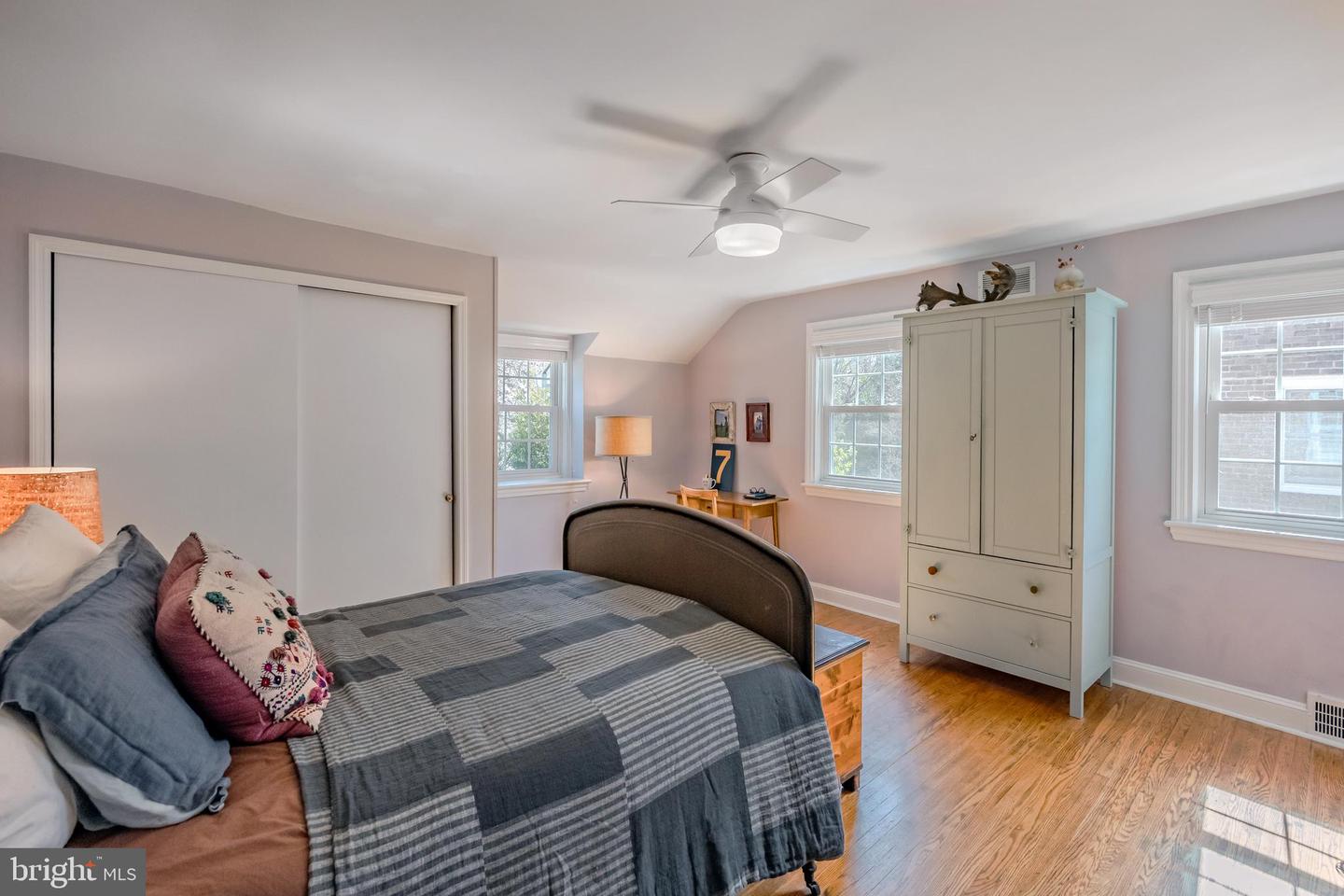 704 Powder Mill Ln
