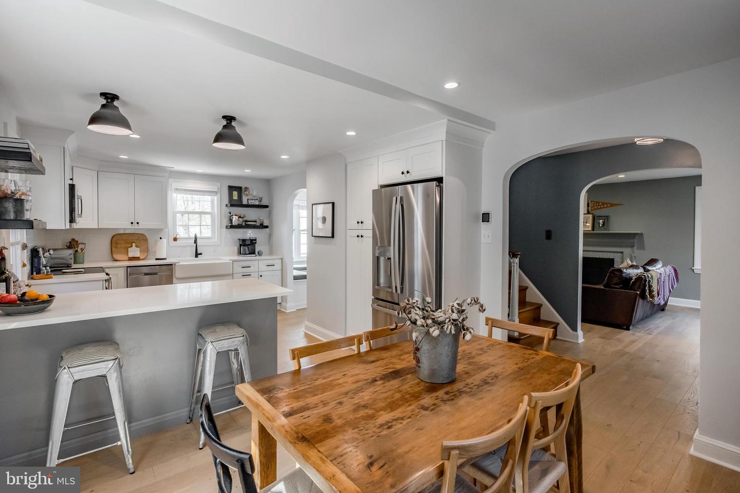 704 Powder Mill Ln