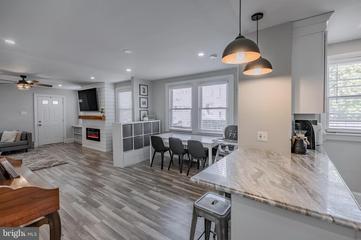 2811 Oakford Rd
