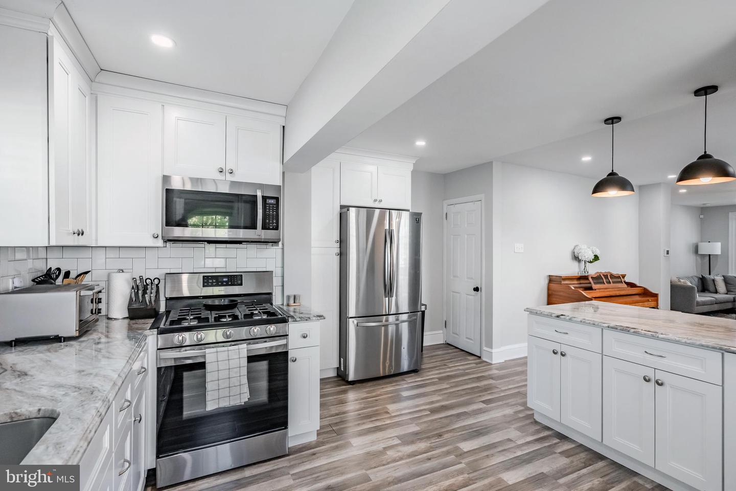 2811 Oakford Rd