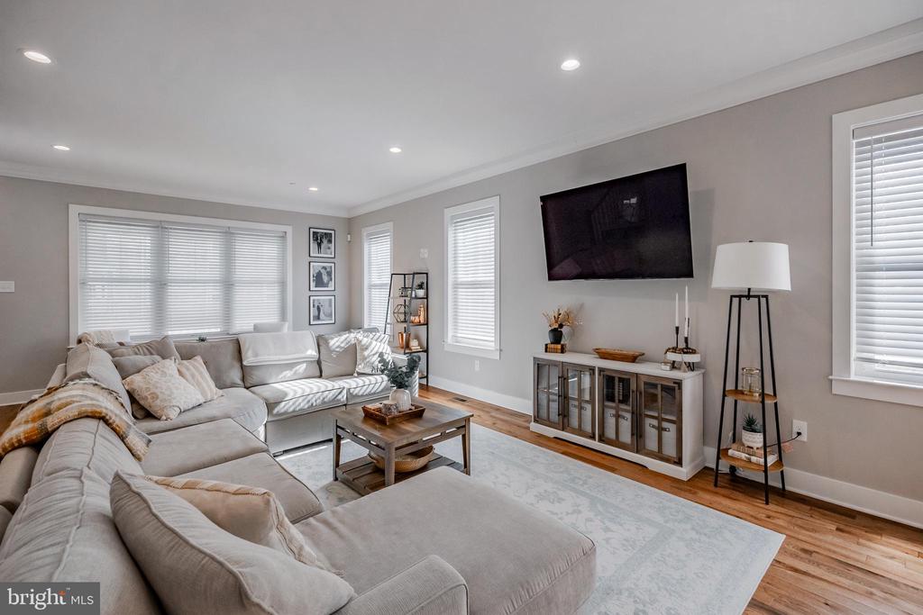 126 Harwicke Rd