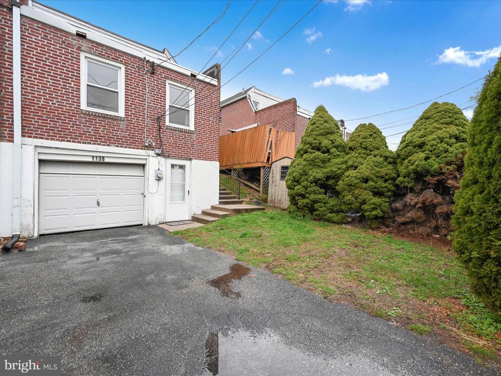 1139 Agnew Dr