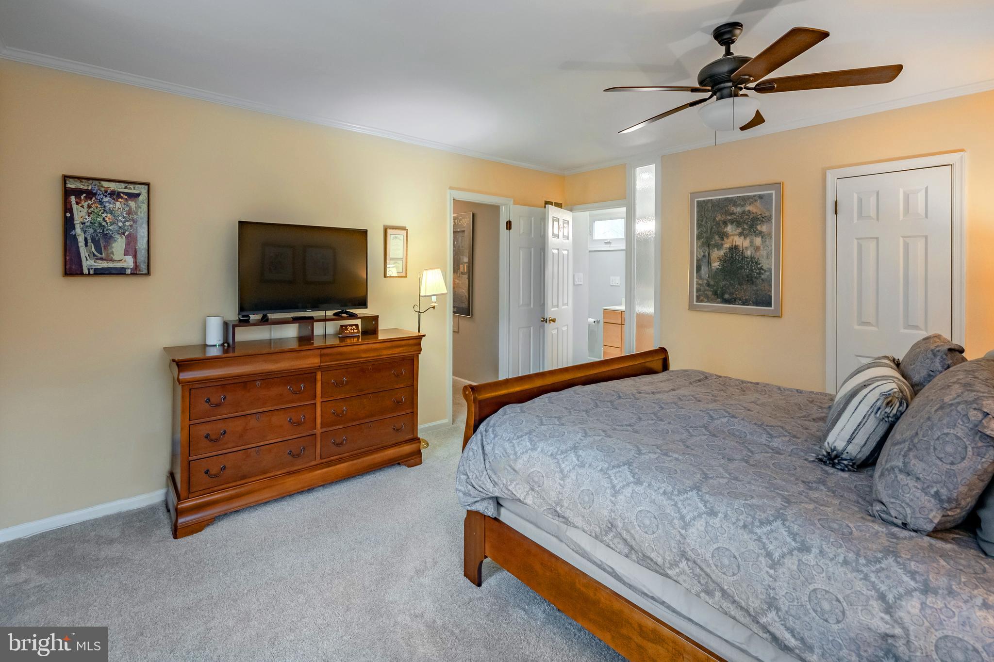 481 Jacques Ln