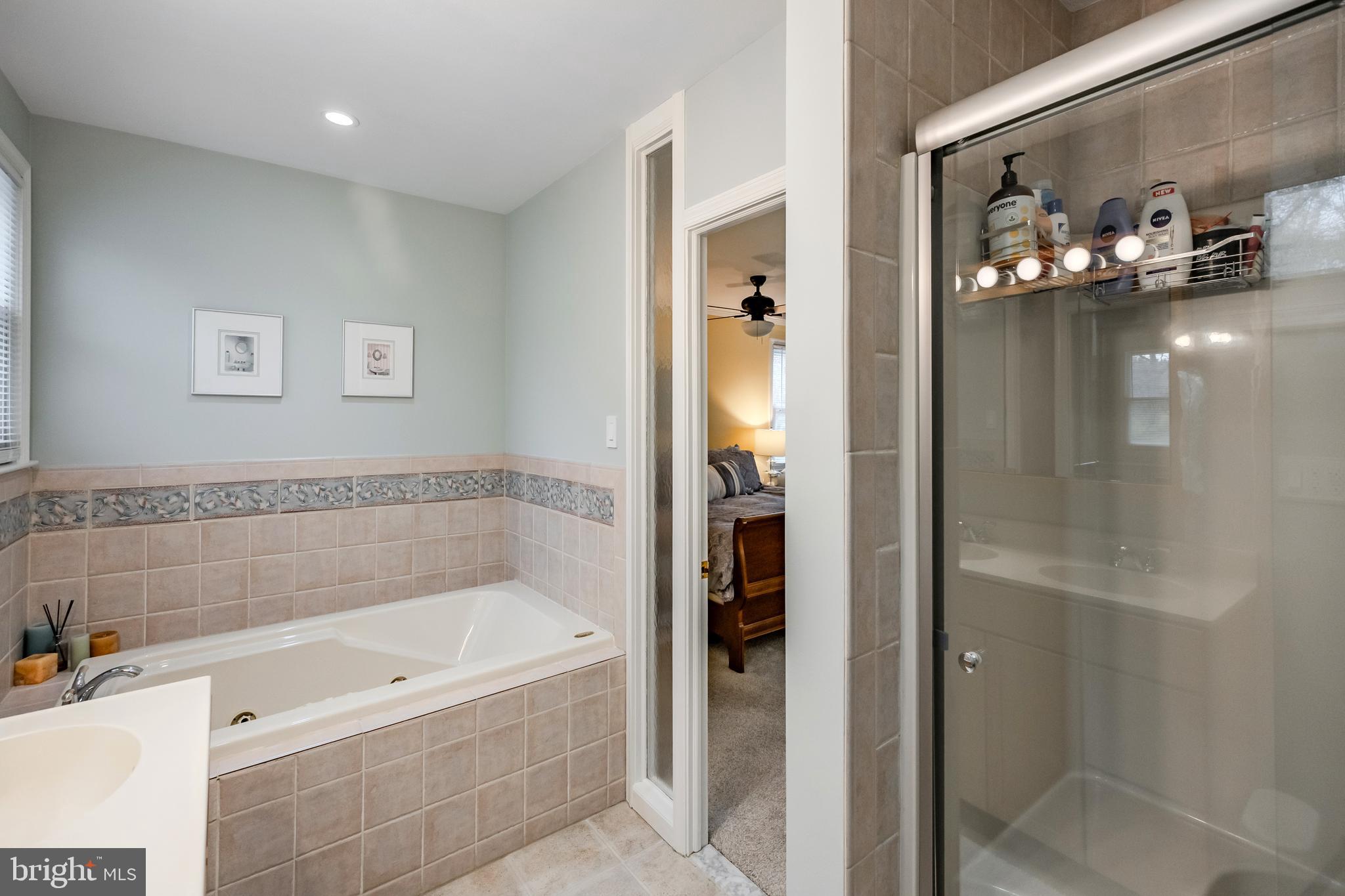 481 Jacques Ln