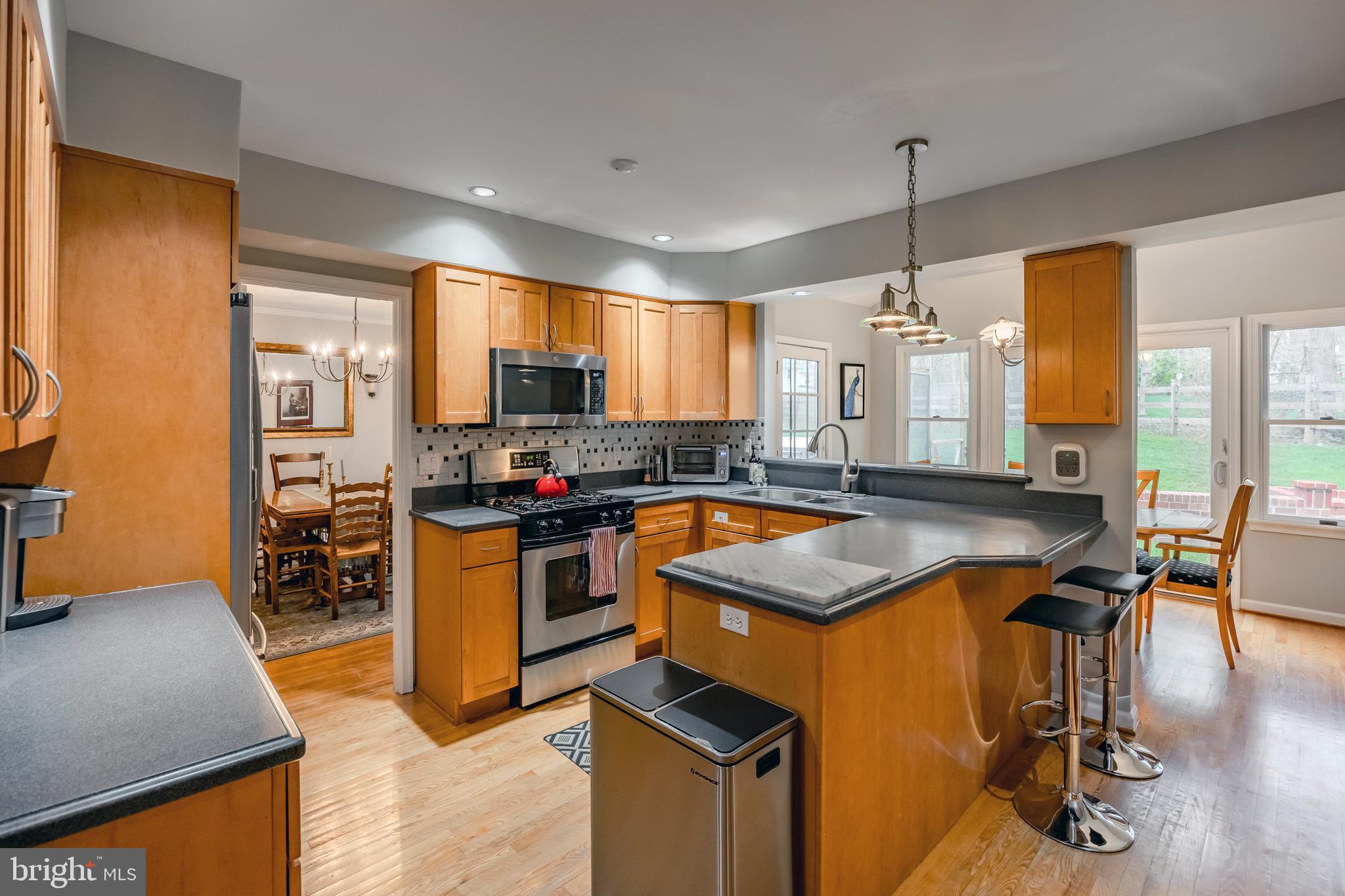 481 Jacques Ln