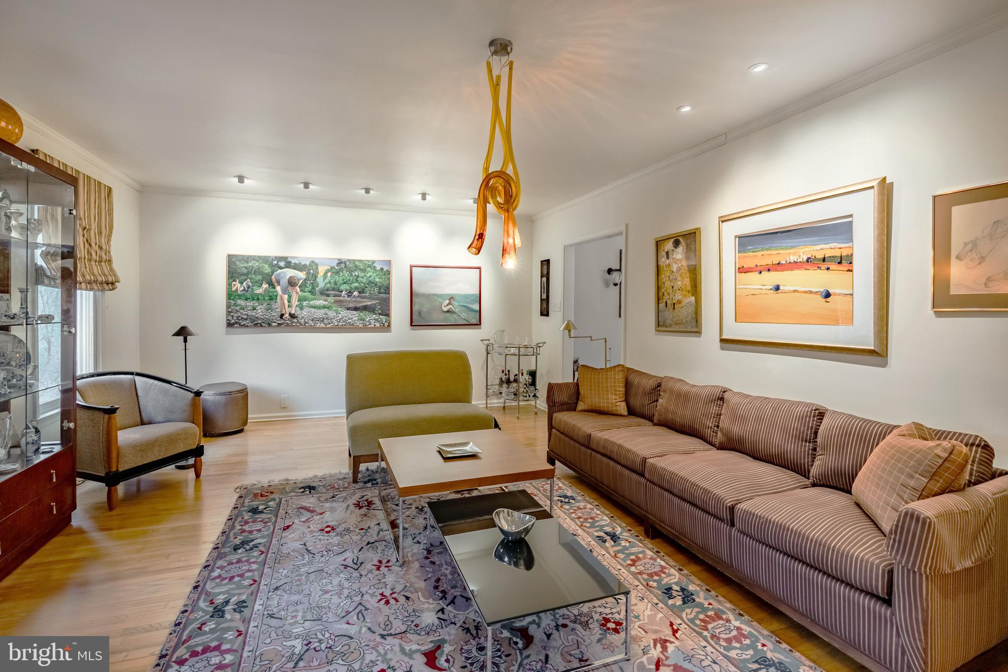 481 Jacques Ln