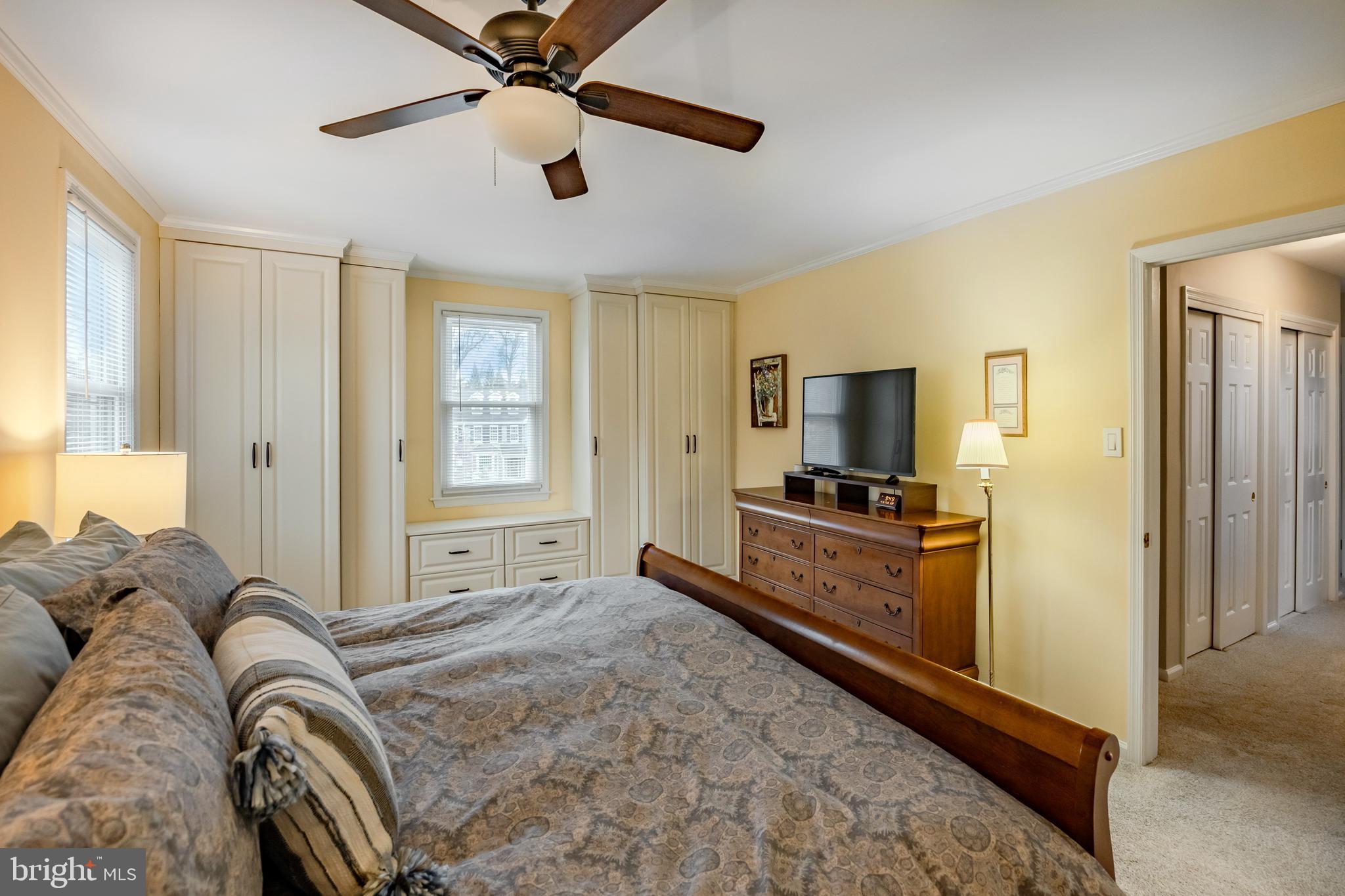 481 Jacques Ln