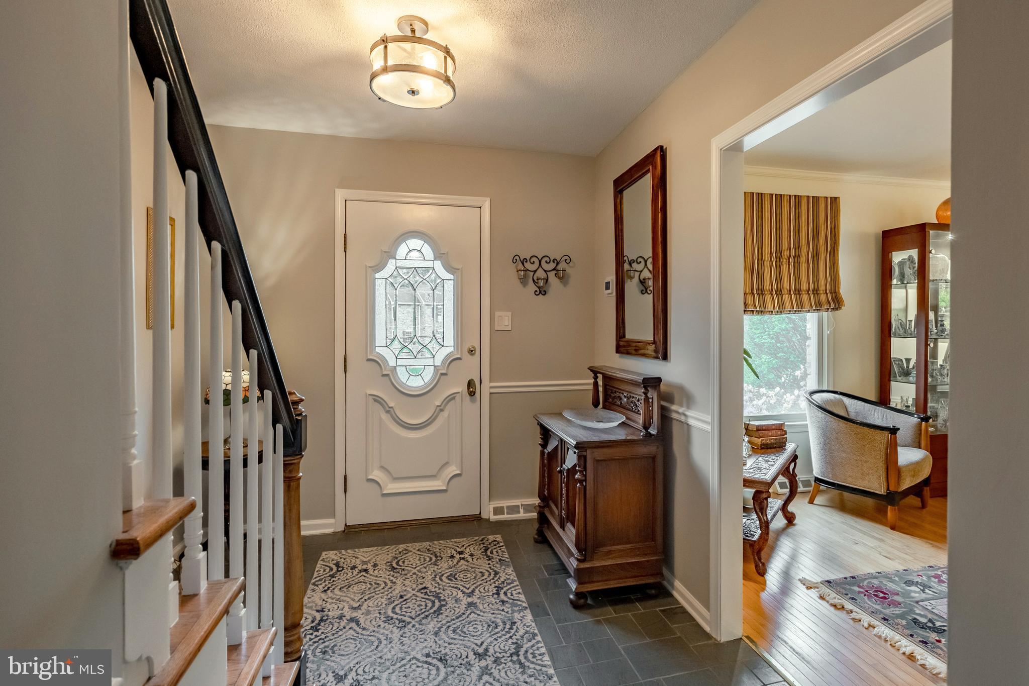 481 Jacques Ln