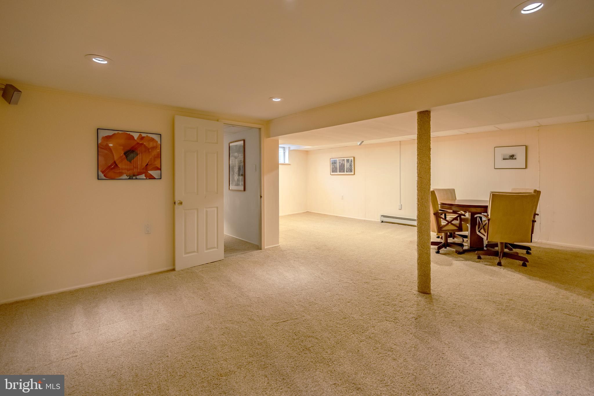 481 Jacques Ln