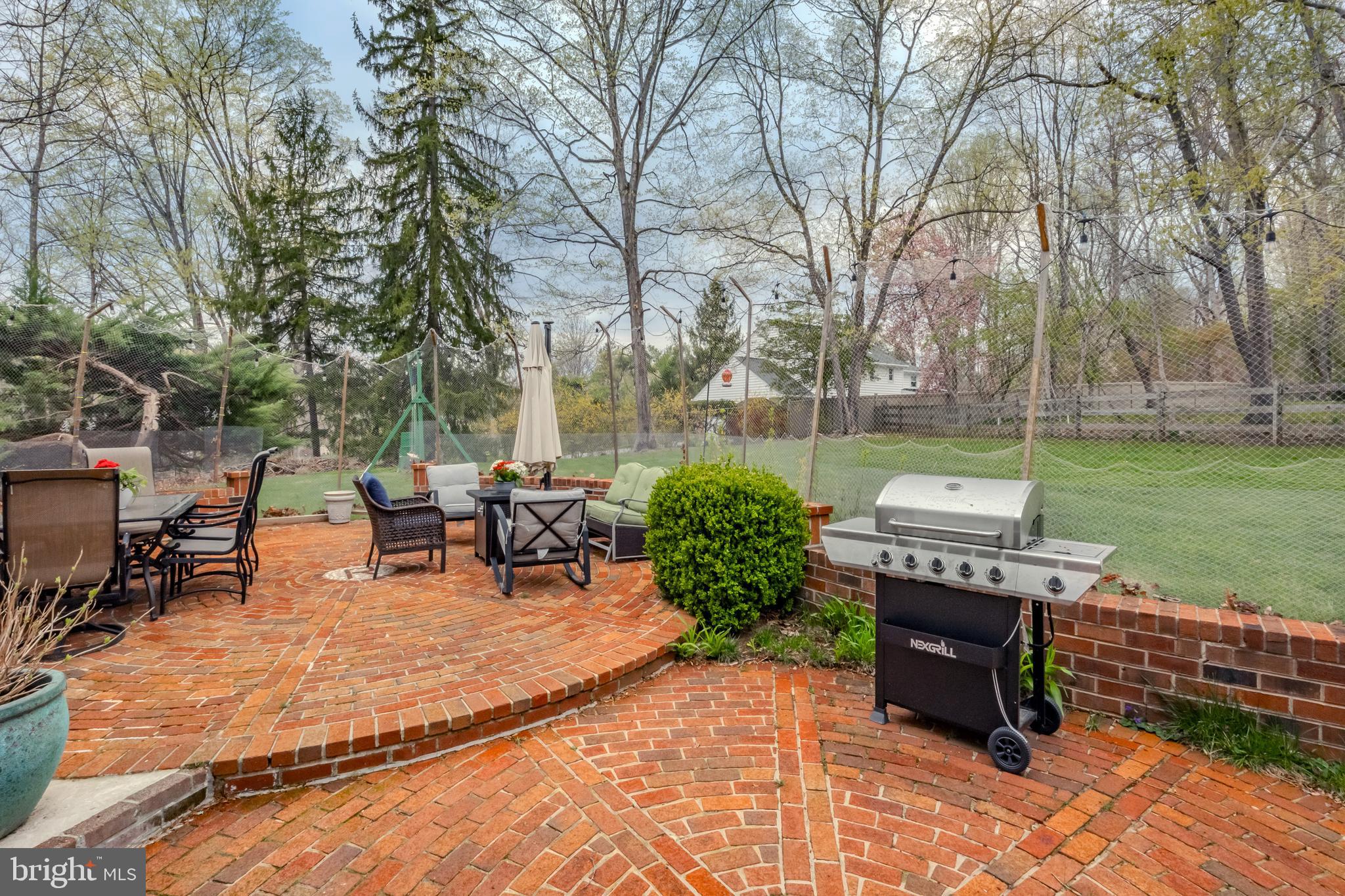 481 Jacques Ln