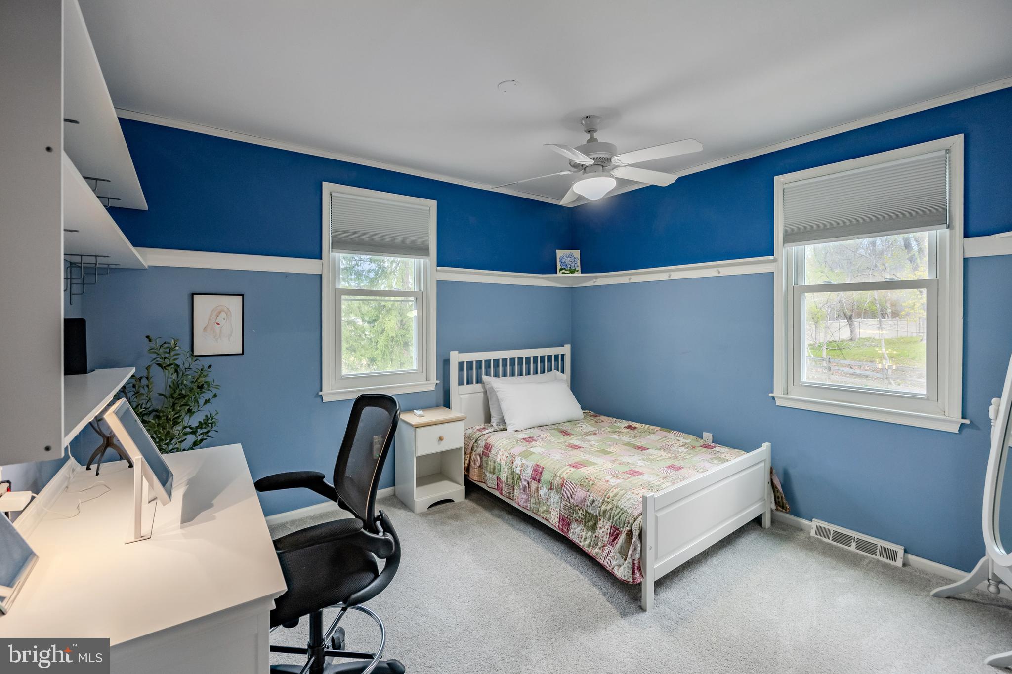 481 Jacques Ln