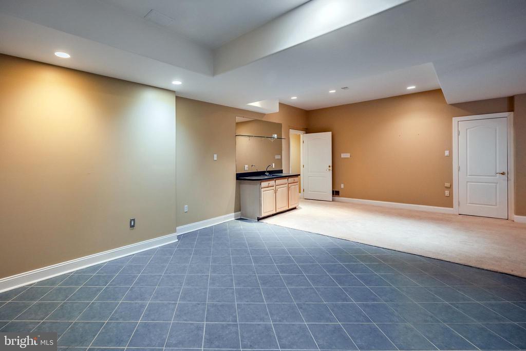 309 Bowers Ln