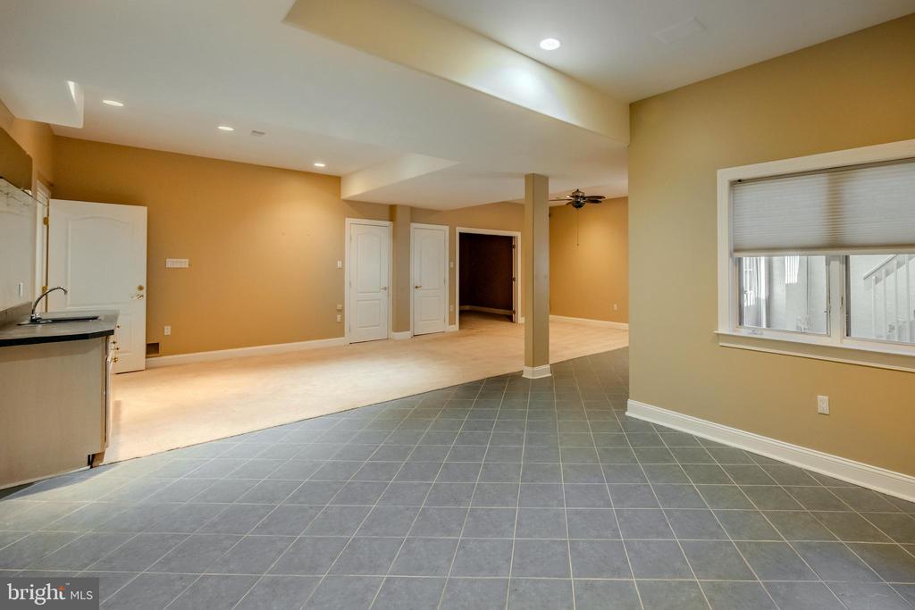 309 Bowers Ln