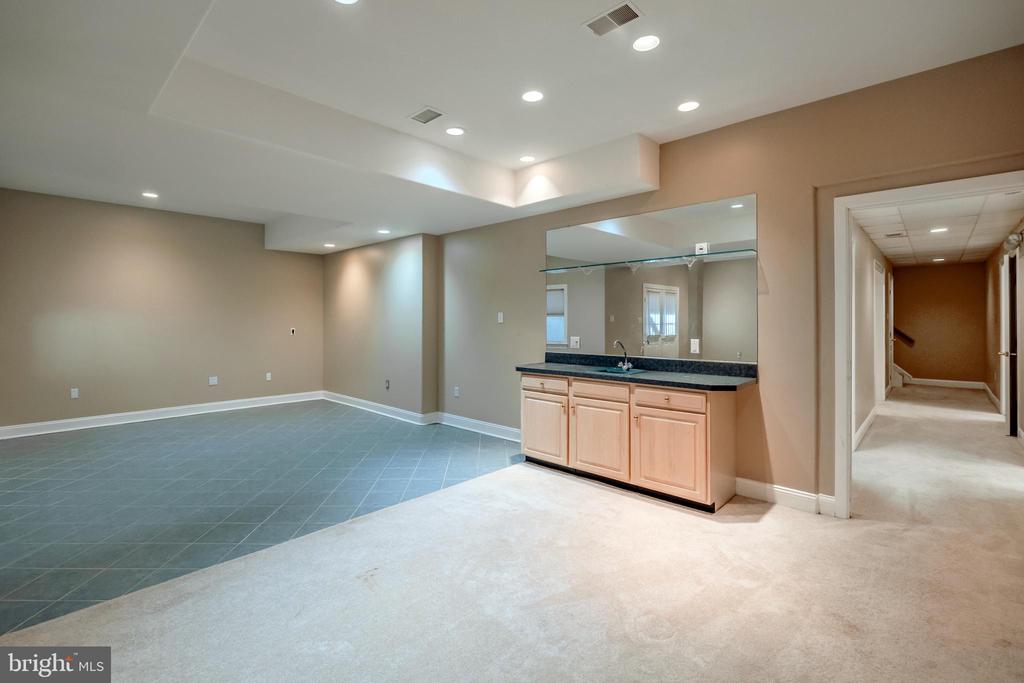 309 Bowers Ln