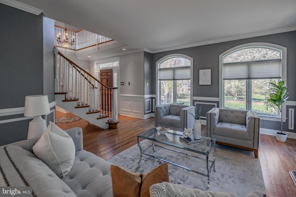309 Bowers Ln