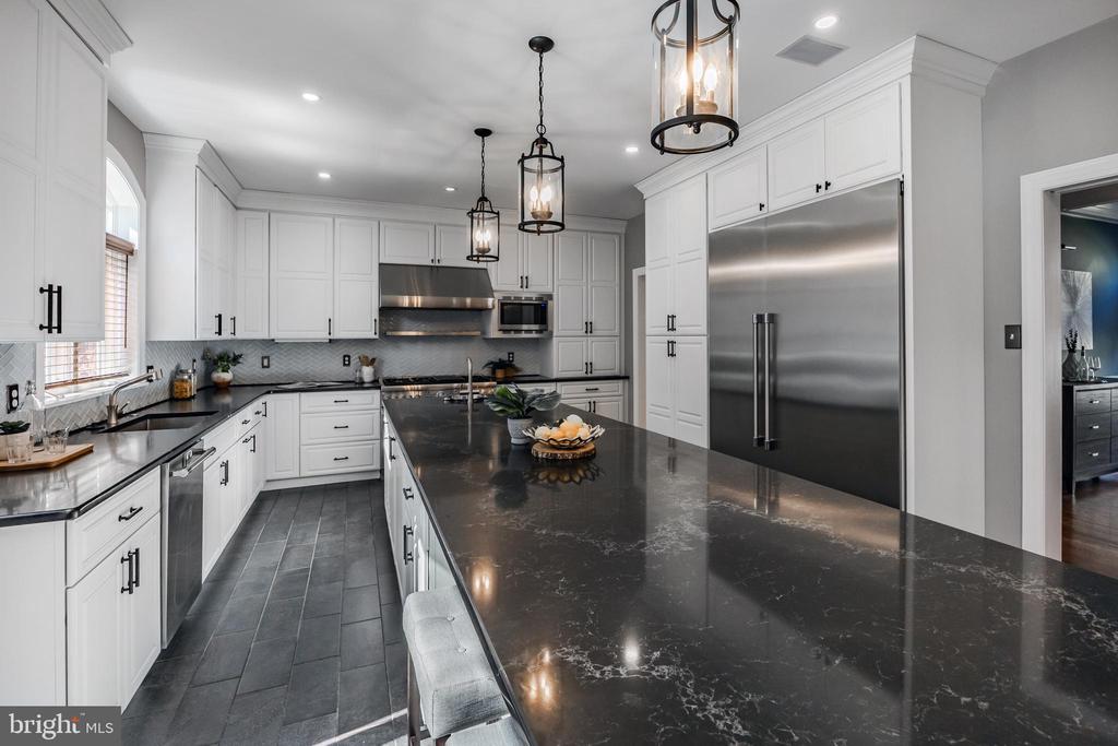 309 Bowers Ln