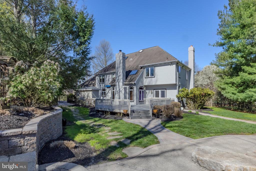 309 Bowers Ln