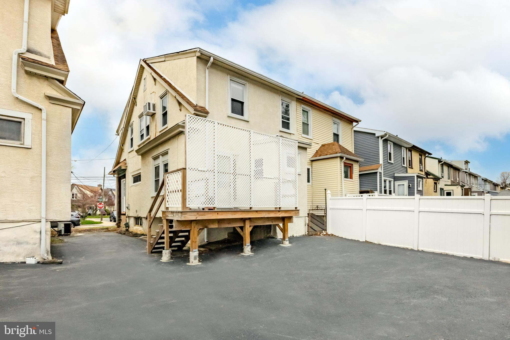 109 Wilson Ave