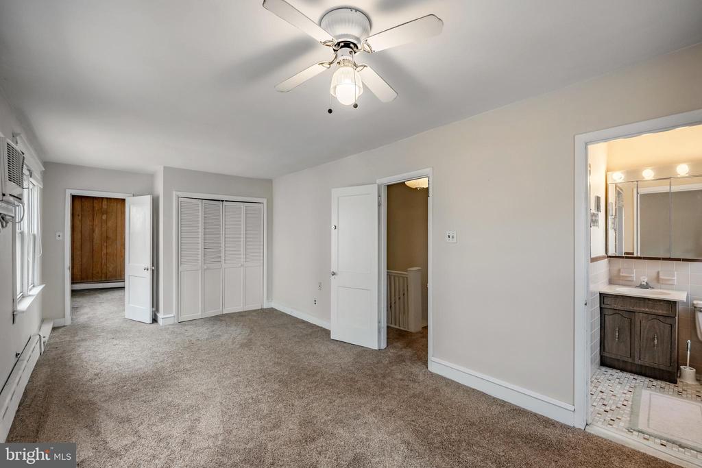 109 Wilson Ave