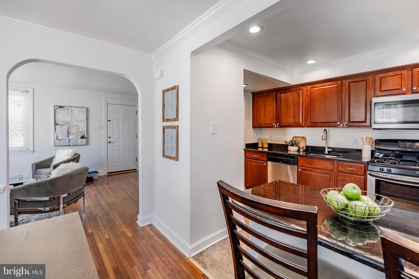 1711 Lynnewood Dr