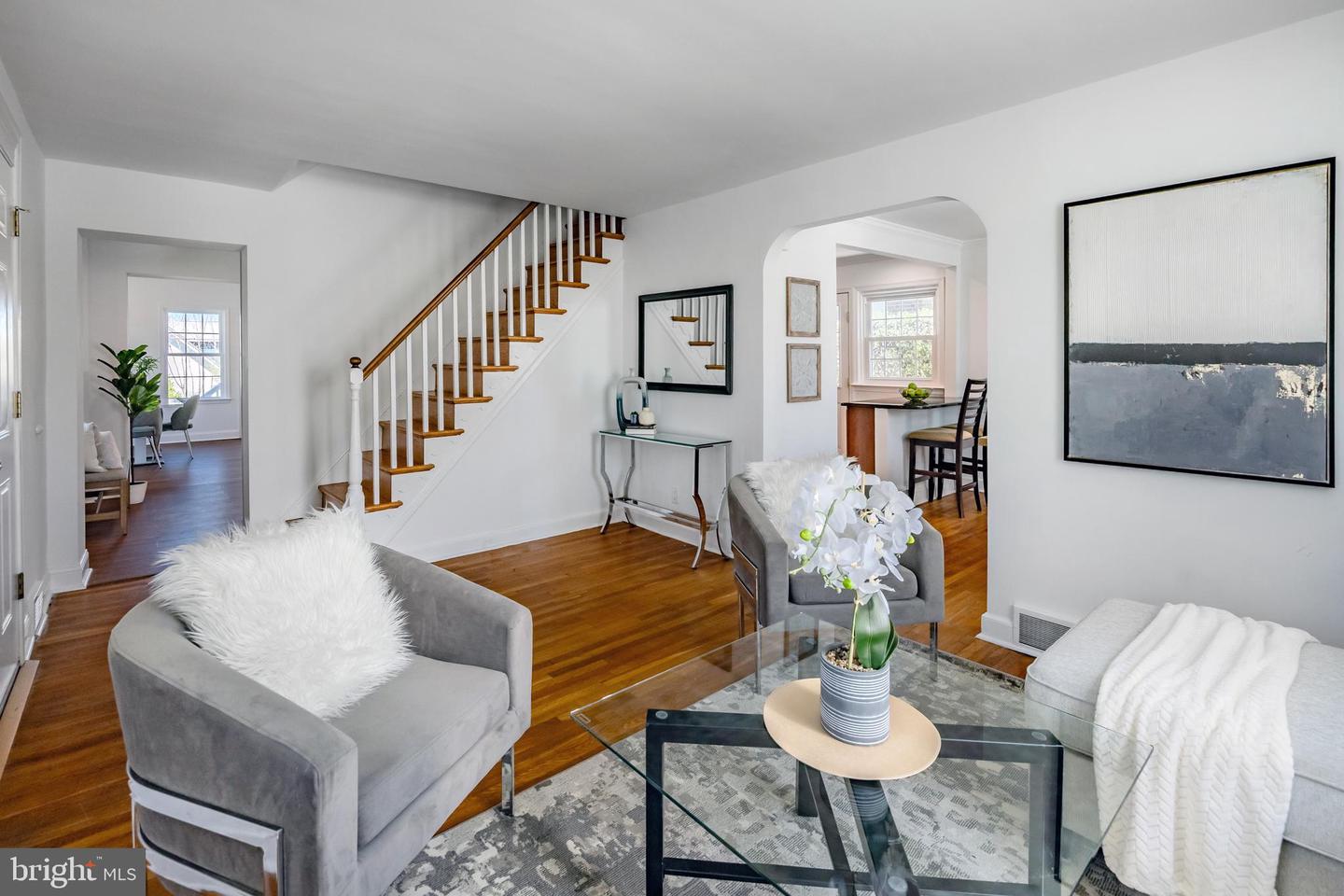1711 Lynnewood Dr