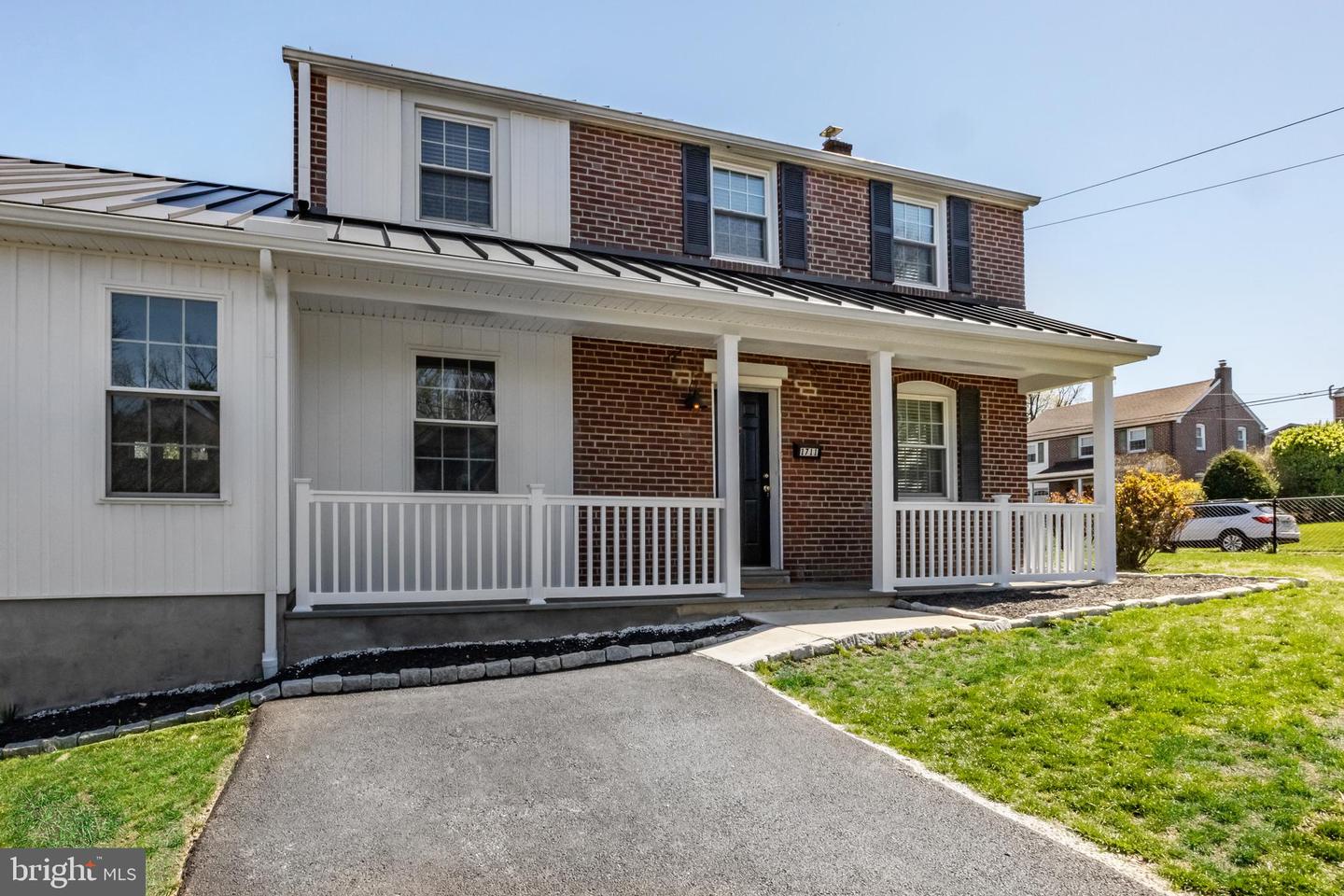 1711 Lynnewood Dr