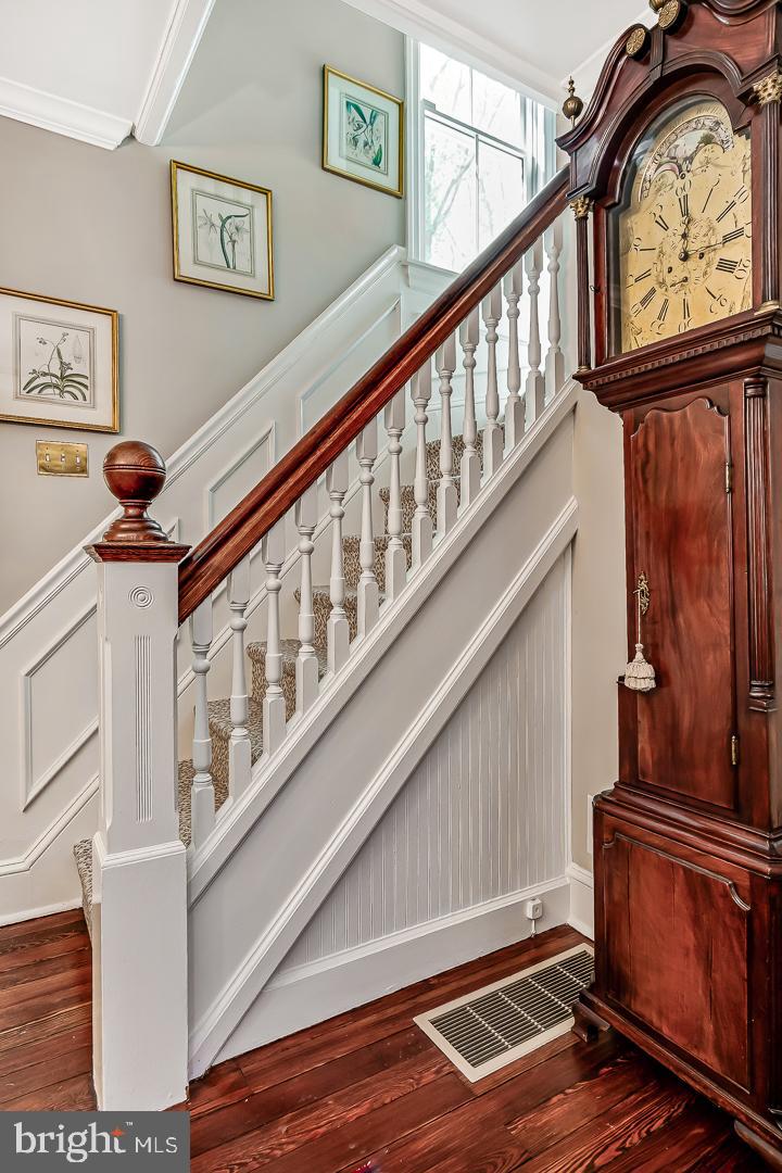 213 Pine Tree Rd