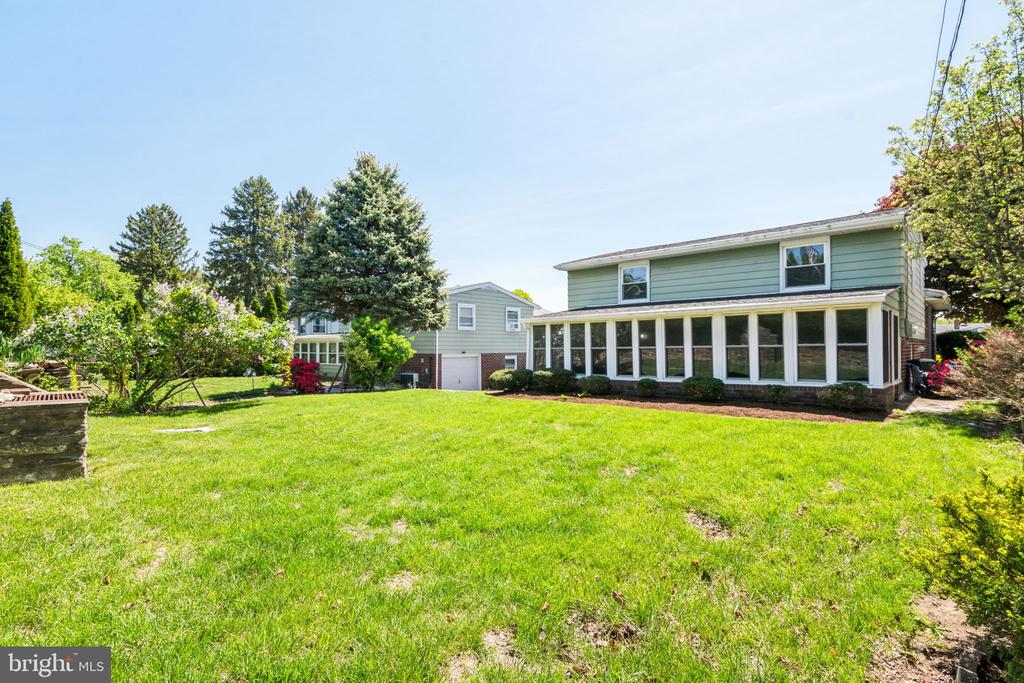 118 Greenbriar Ln