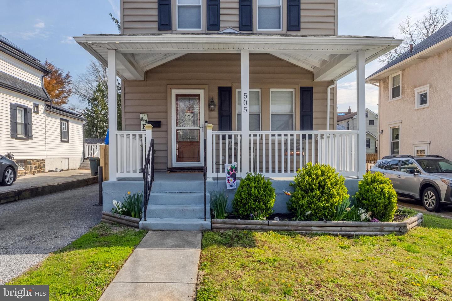 505 Blythe Ave