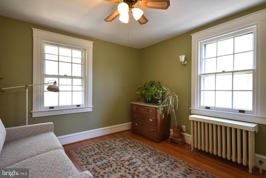 125 Walsh Rd