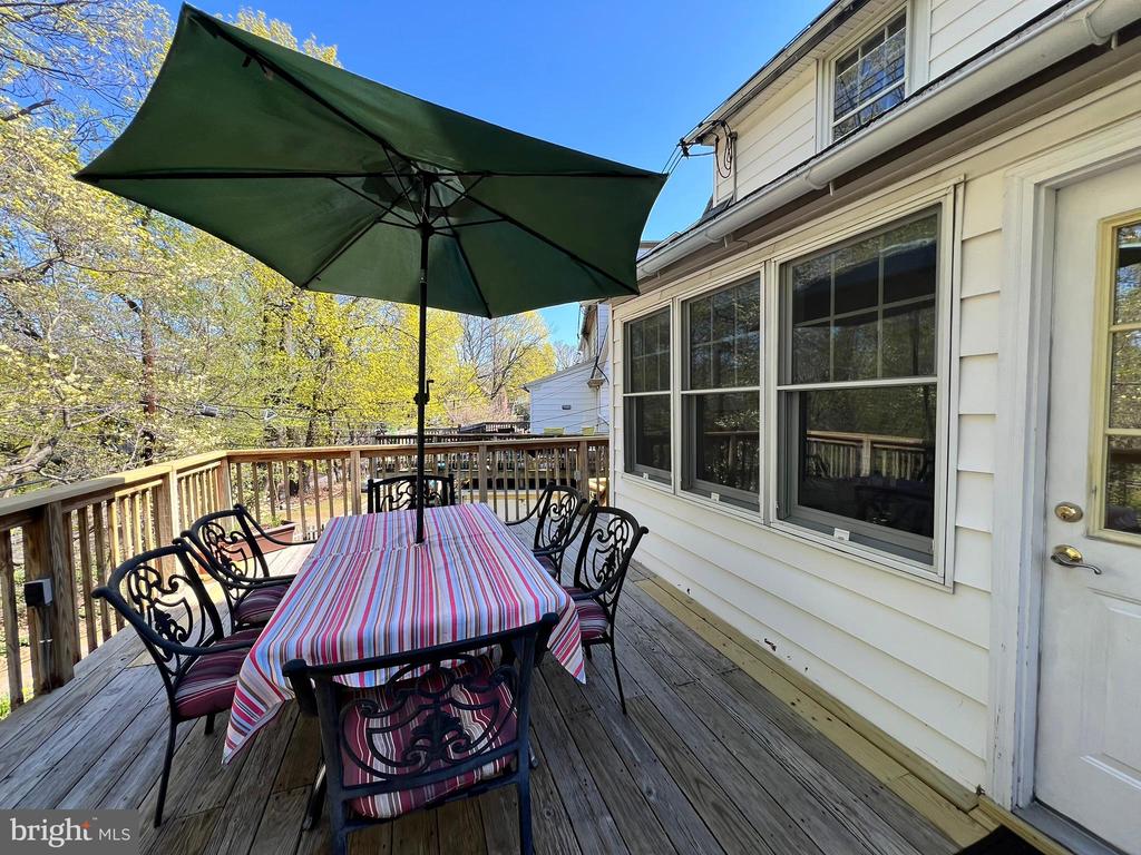 125 Walsh Rd
