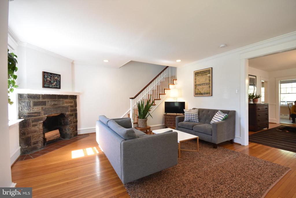 125 Walsh Rd
