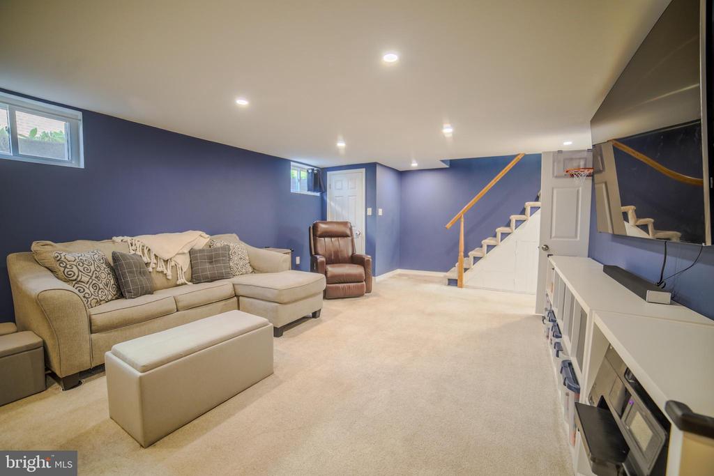 2625 Wendy Rd