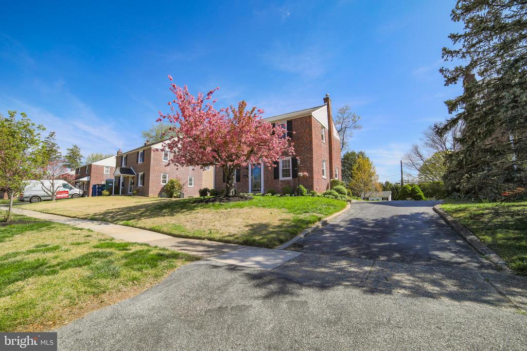 2625 Wendy Rd