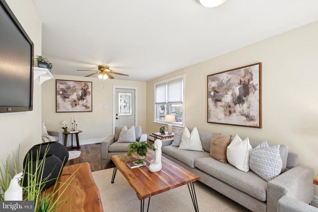 20 W Forrestview Rd