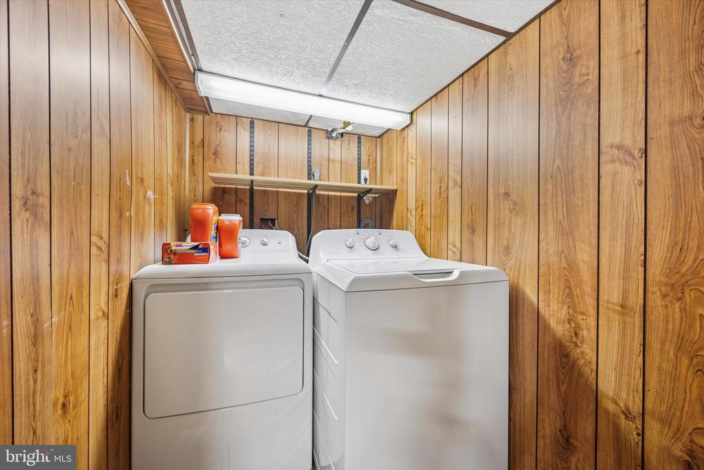20 W Forrestview Rd