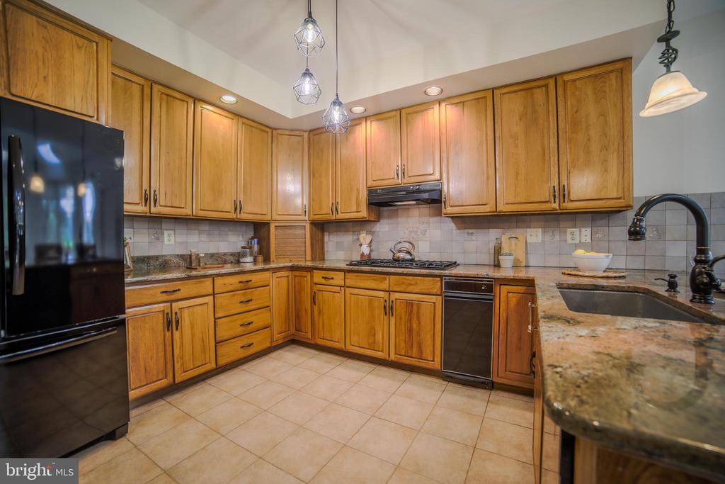 5 Barleycorn Dr