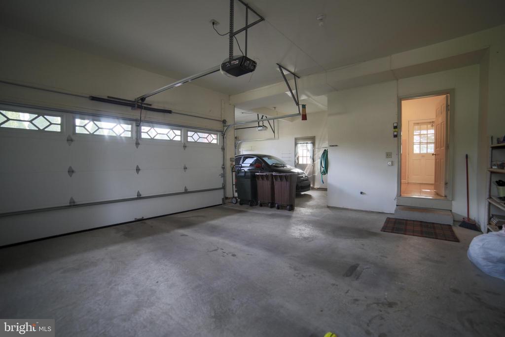 5 Barleycorn Dr