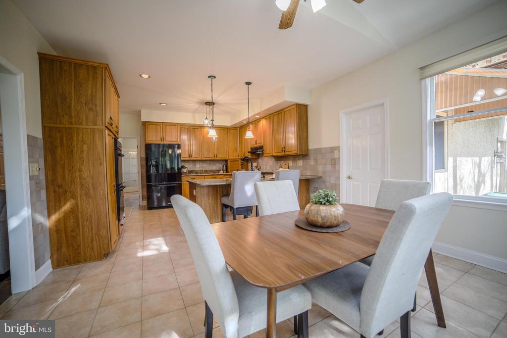 5 Barleycorn Dr