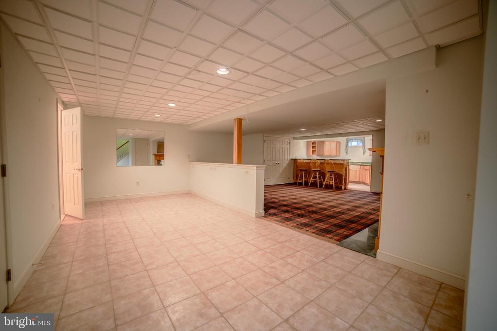 5 Barleycorn Dr