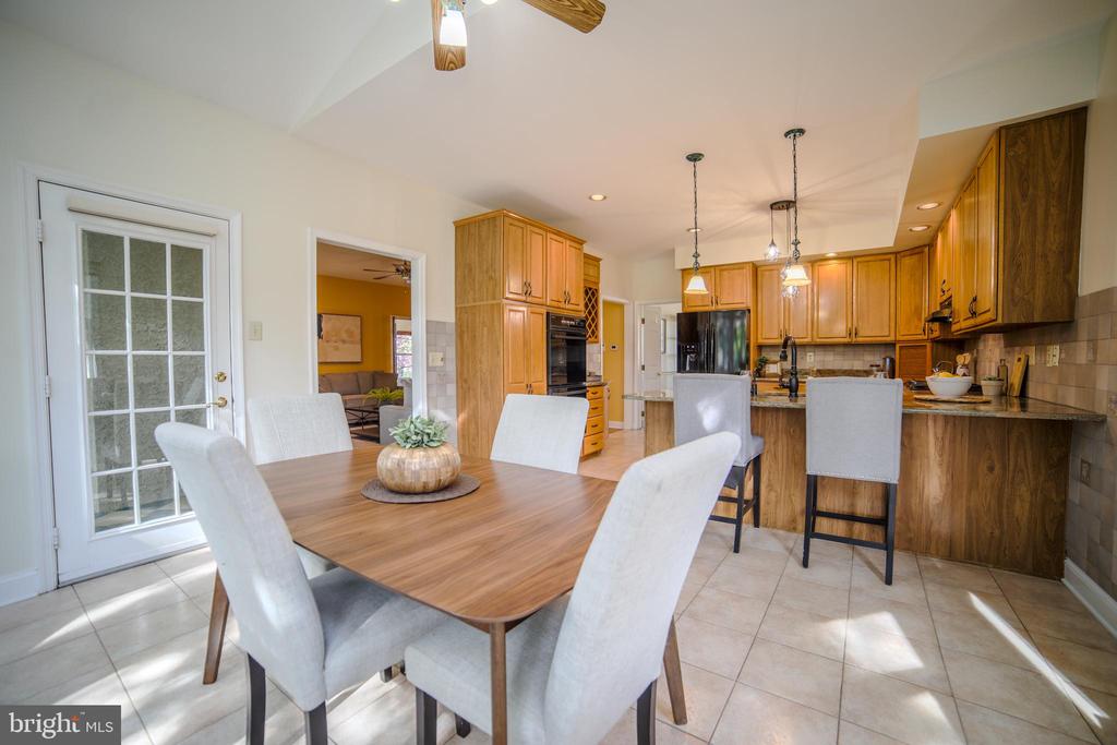 5 Barleycorn Dr