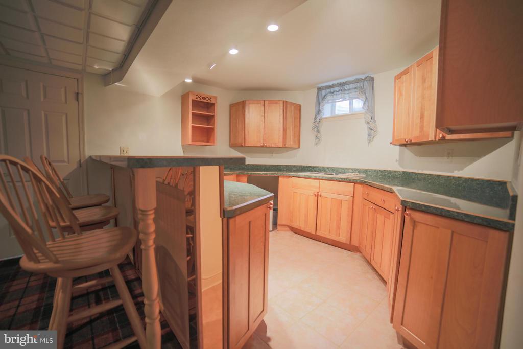 5 Barleycorn Dr